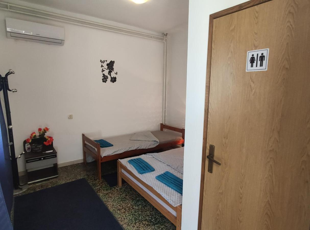 Apartmani Nova Topola Exteriör bild