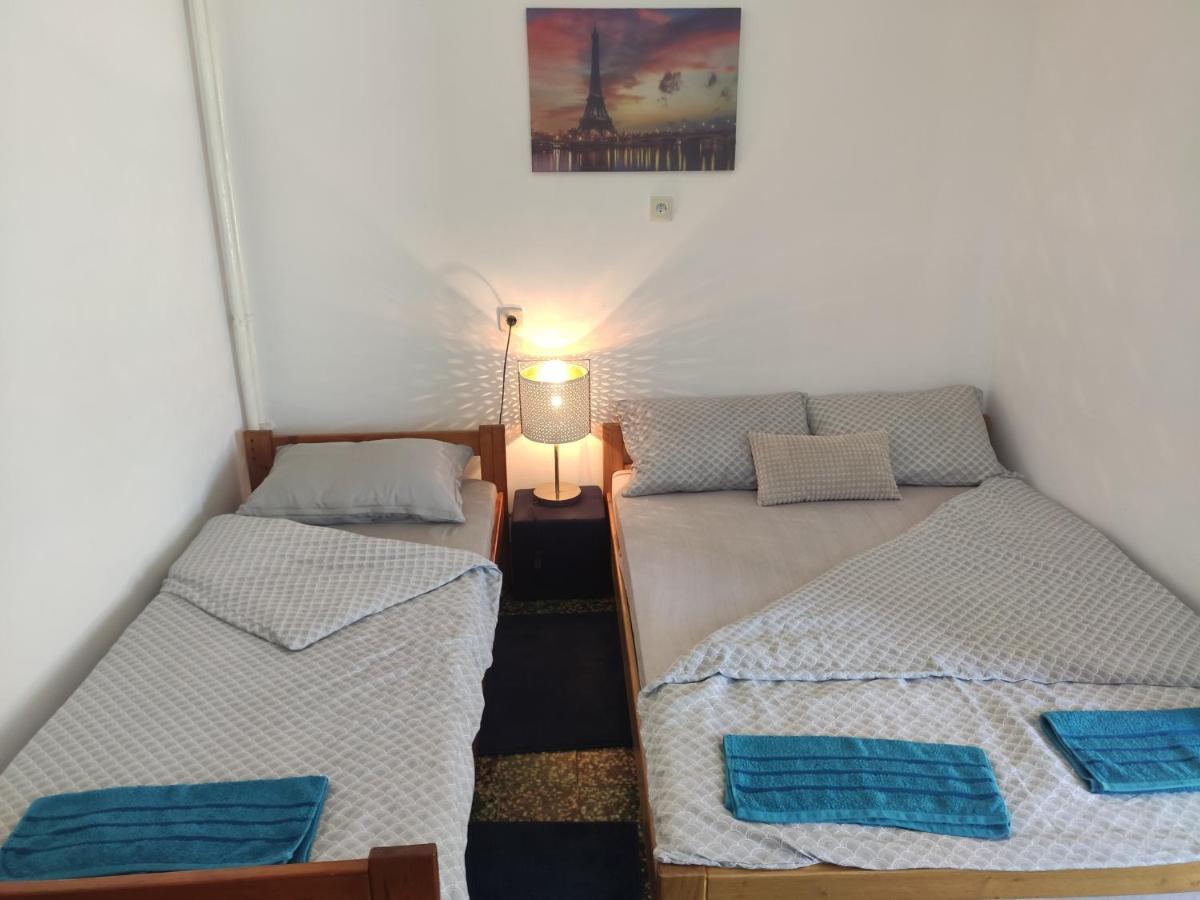 Apartmani Nova Topola Exteriör bild
